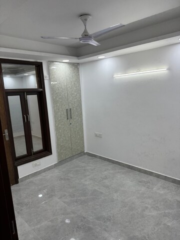 Room in 2 BHK Builder Floor at Chattarpur – for Rent