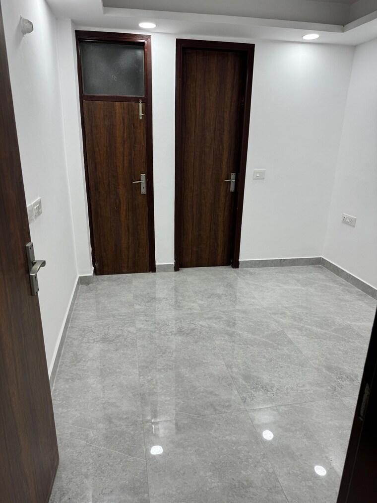 Room, chattarpur 2 Bedroom 800 Sq.Ft. Builder Floor In Chattarpur Delhi 9545621