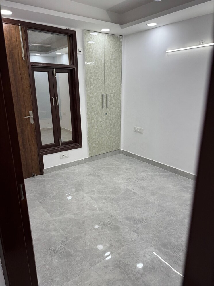 Room, chattarpur 2 Bedroom 800 Sq.Ft. Builder Floor In Chattarpur Delhi 9545621