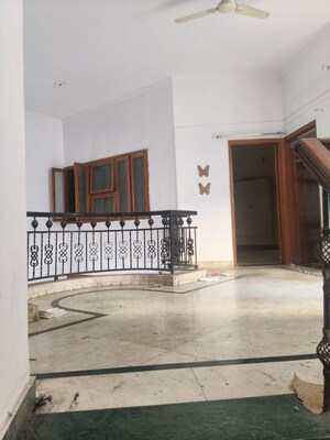 Living Room in 5 BHK Independent House at Gomti Nagar – for Rent