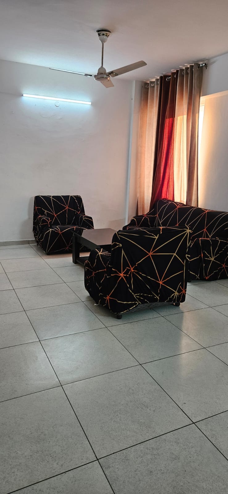 3 BHK + Pooja Room Apartment For Rent in Motiaz Royal Citi