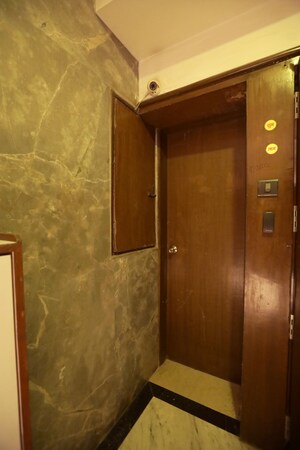  4 BHK Apartment at RNA Auroville, Santacruz West – for Sale