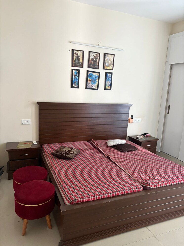 Bedroom, lavasa-green 3 Bedroom 1800 Sq.Ft. Apartment In Lohgarh Zirakpur 9545779