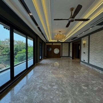 Balcony in 5 BHK Builder Floor at AVL 36 Gurgaon, Sector 36 – for Sale