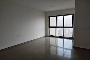 Room in 2 BHK Apartment at Runwal Bliss, Kanjurmarg East – for Rent