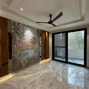 Room in 4 BHK Builder Floor at Uppal Gurgaon 99, Sector 99 – for Sale