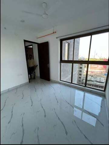 Room in 2 BHK Apartment at Raymond Ten X Habitat, Pokhran Road No Two – for Rent