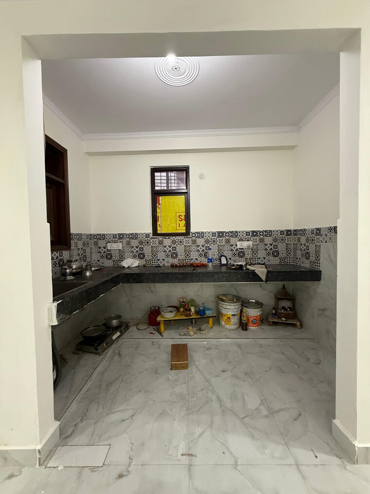 Kitchen, chattarpur 3 Bedroom 1150 Sq.Ft. Builder Floor In Chattarpur Delhi 9545913