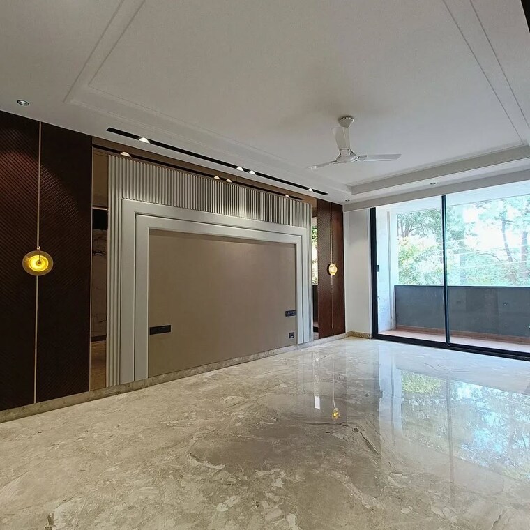 Room, dlf-city-gurgaon 5 Bedroom 400 Sq.Yd. Builder Floor In Sector 27 Gurgaon 9545908
