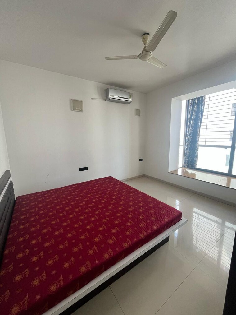 Bedroom, park-street 3 Bedroom 2200 Sq.Ft. Apartment In Wakad Pune 9545921