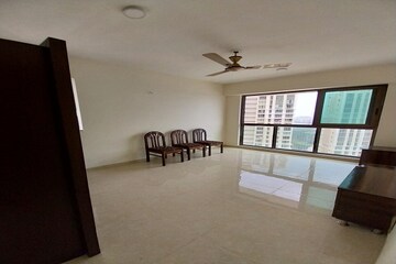 Room in 2 BHK Apartment at Runwal Bliss, Kanjurmarg East – for Rent