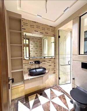 Kitchen in 4 BHK Builder Floor at Sector 56 – for Sale