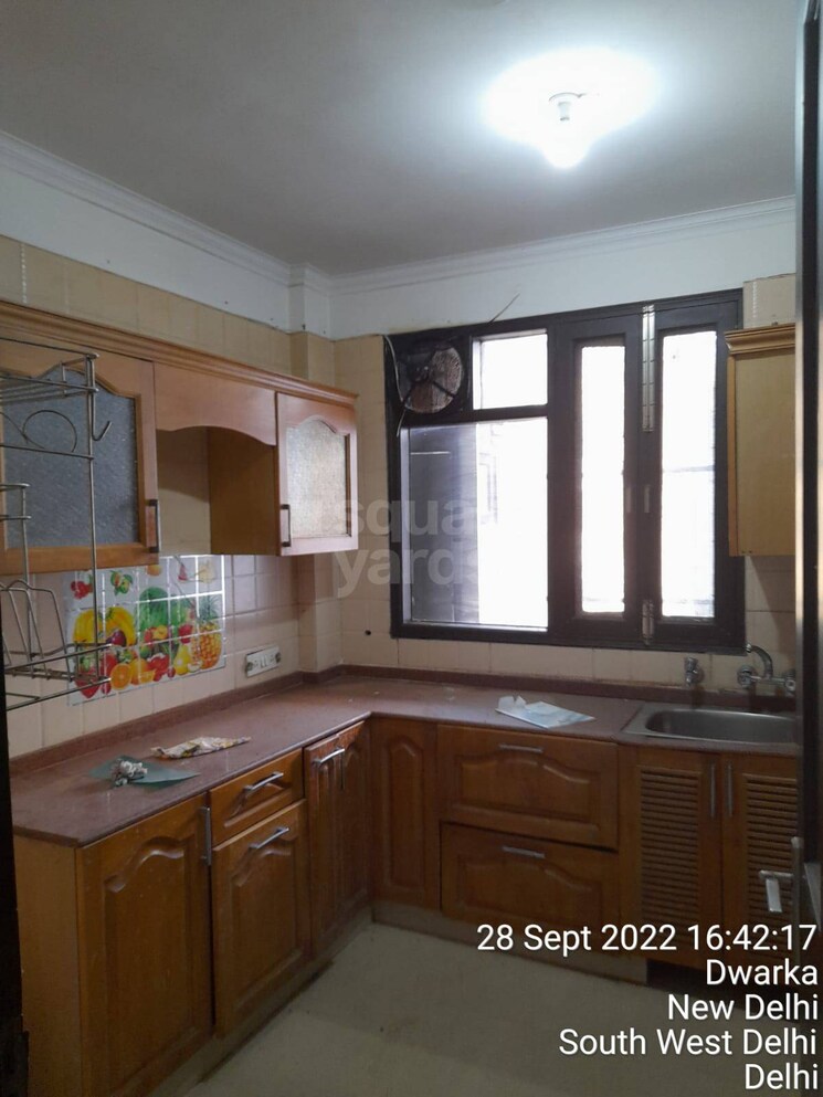 Kitchen, greater kailash ii 3 Bedroom 304 Sq.Yd. Builder Floor In Greater Kailash ii Delhi 9546091