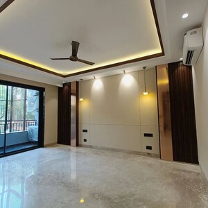 Room in 5 BHK Builder Floor at SS Plaza Gurgaon, Sector 47 – for Sale