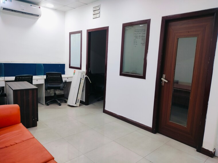 Team Area, sector 2 Commercial Office Space 1200 Sq.Ft. In Sector 2 Noida 9545972