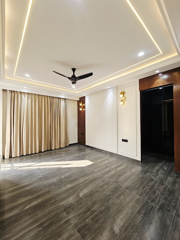 Room, sushant lok i 4 Bedroom 2700 Sq.Ft. Builder Floor In Sushant Lok I Gurgaon 9546077