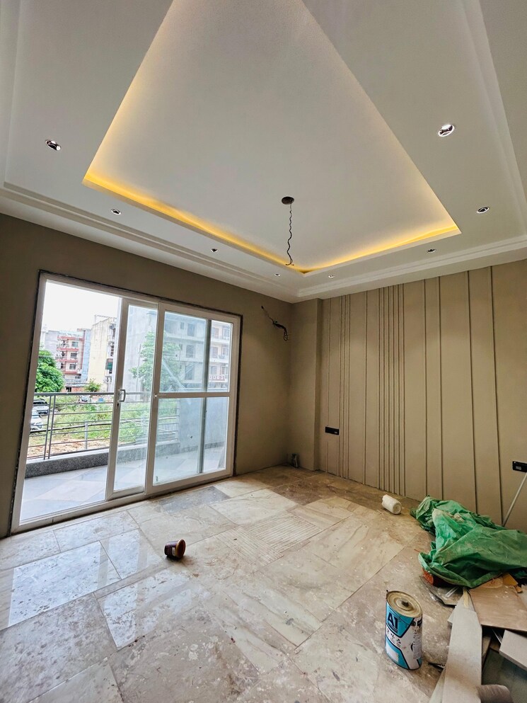 Room, sushant lok i 4 Bedroom 2700 Sq.Ft. Builder Floor In Sushant Lok I Gurgaon 9546077