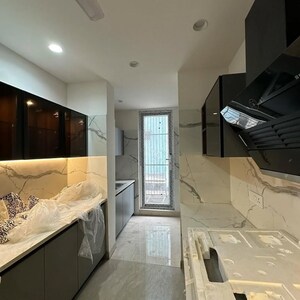 Kitchen in 3.5 BHK Builder Floor at Ocus 24K Gurgaon, Sector 68 – for Sale