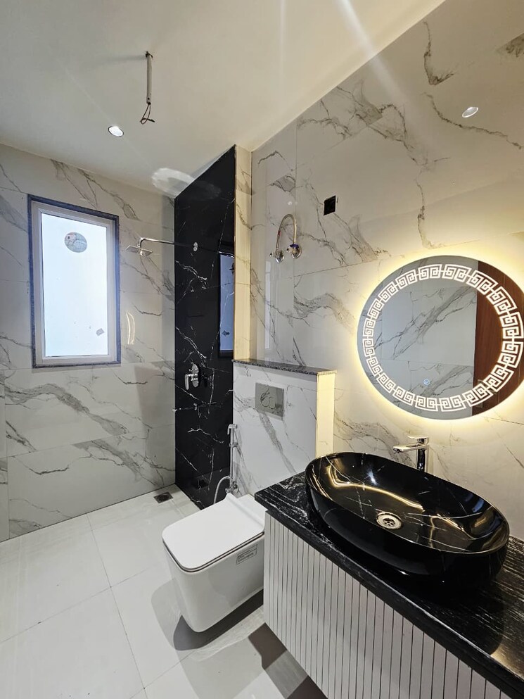 Master Bedroom, ansal-api-versalia-2 4 Bedroom 2430 Sq.Ft. Builder Floor In Sector 67a Gurgaon 9546141