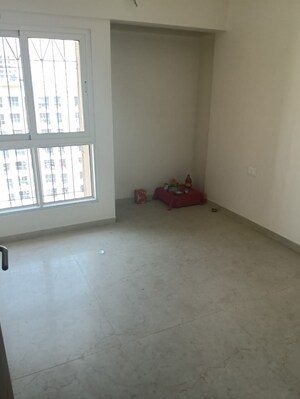 Room in 2 BHK Apartment at Dosti West County Phase 4 Dosti Pine, Balkum Pada – for Rent