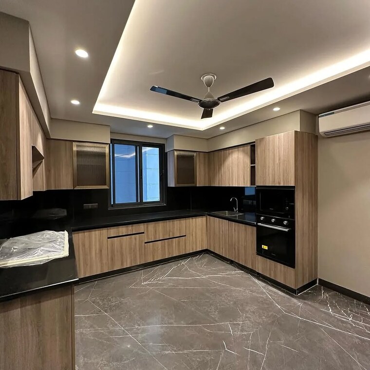 Kitchen, shyam-kunj-gurgaon 5 Bedroom 450 Sq.Ft. Builder Floor In Sector 33 Gurgaon 9546090
