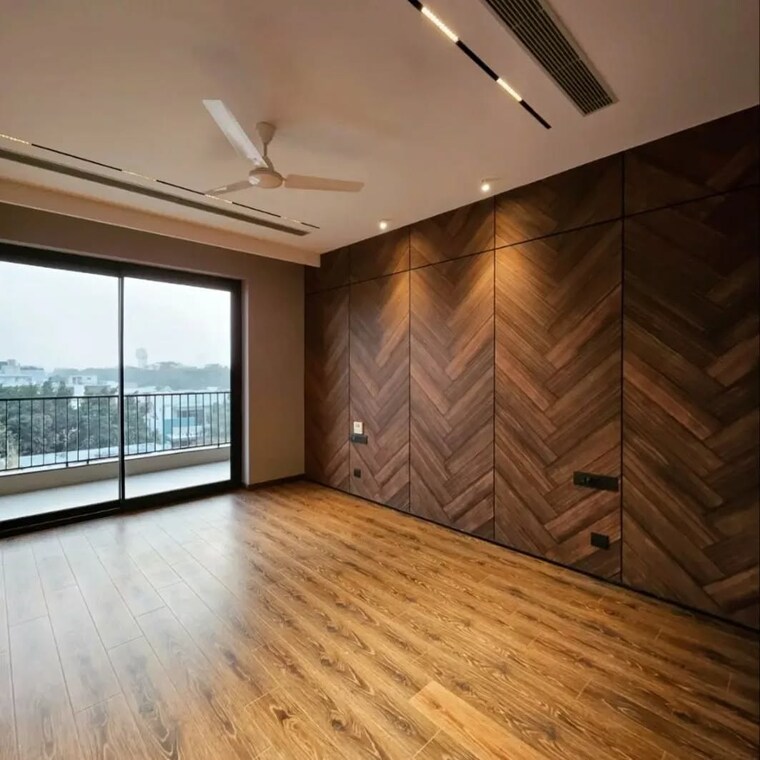 Room, sp-infocity-gurgaon 6 Bedroom 500 Sq.Yd. Builder Floor In Sector 19 Gurgaon 9546194