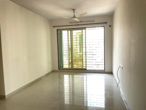 1 BHK Apartment For Rent in Kaustubh Platinum, Borivali East