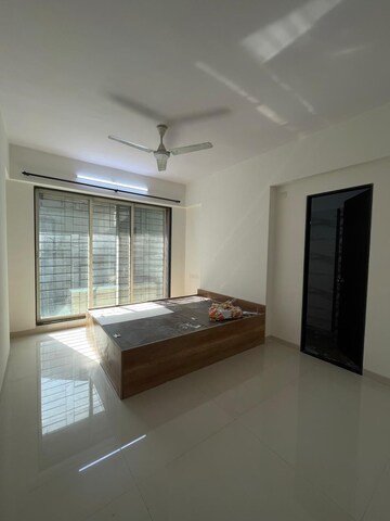 Bedroom in 1 BHK Apartment at Kaustubh Platinum, Borivali East – for Rent