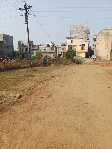  Plot For Sale in Palla