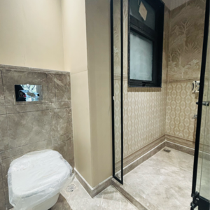 Bathroom in 3 BHK Builder Floor at South City 2 – for Sale
