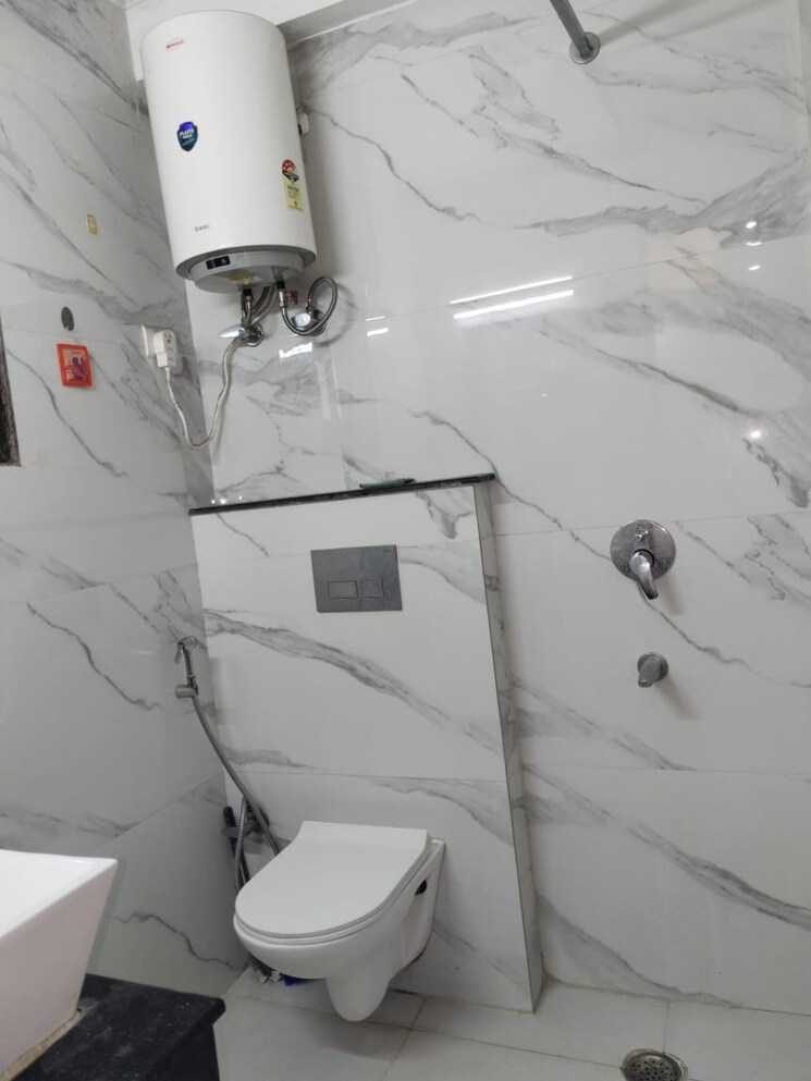 Bathroom, saket 2 Bedroom 951 Sq.Ft. Builder Floor In Saket Delhi 9546214