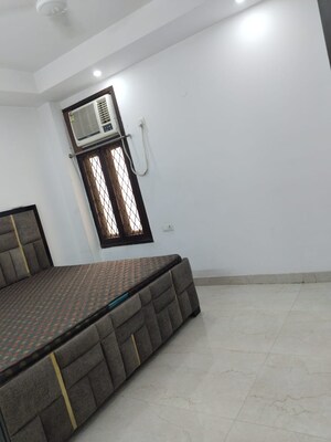 Furnished Amenities in 2 BHK Builder Floor at Saket – for Rent