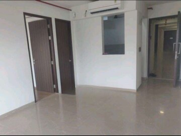 Room in 1 BHK Apartment at Indiabulls One Indiabulls, Pokhran Road No Two – for Rent