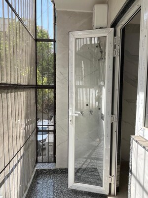  3 BHK Builder Floor at Kirti Nagar – for Sale