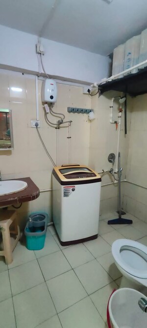 Attached Bathroom in 2 BHK Apartment at Goregaon East – for Rent
