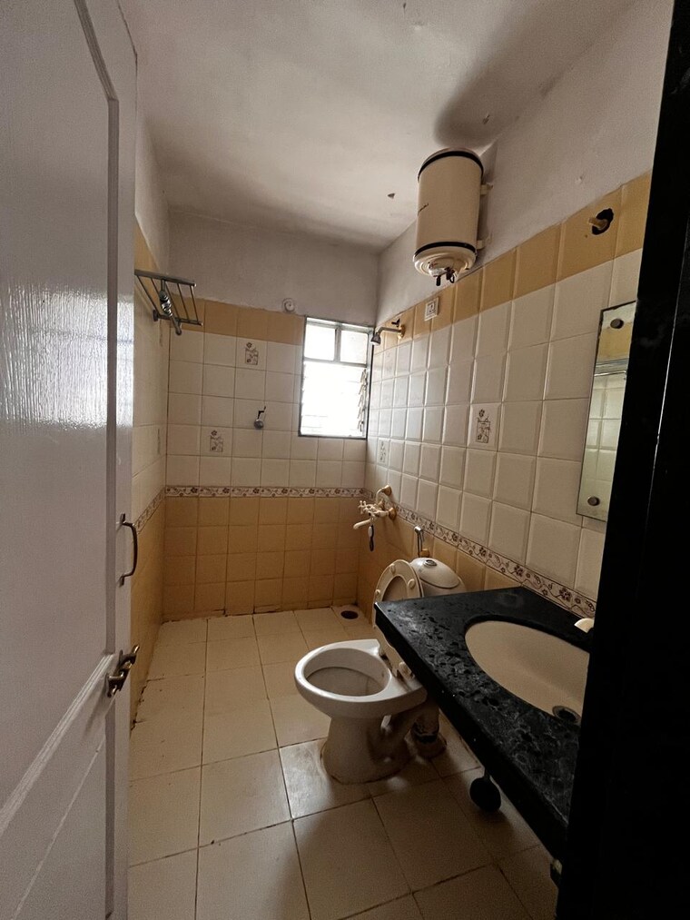 Attached Bathroom, nivedita-garden 1 Bedroom 550 Sq.Ft. Apartment In Kondhwa Pune 9546310