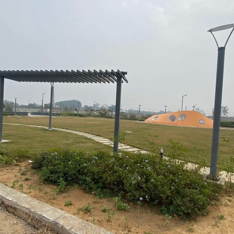 undefined, amolik-aster-woods  100 Sq.Yd. Plot In Sector 98 Faridabad 9546423