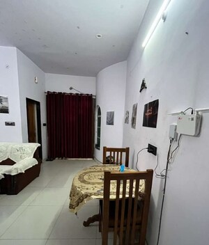 Building Lobby in 2 BHK Apartment at Gulmohar Apartments Hazratganj, Hazratganj – for Rent