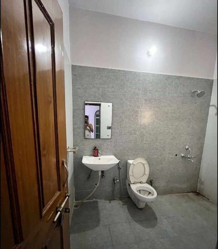 Bathroom, gulmohar-apartments-hazratganj 2 Bedroom 1260 Sq.Ft. Apartment In Hazratganj Lucknow 9546351