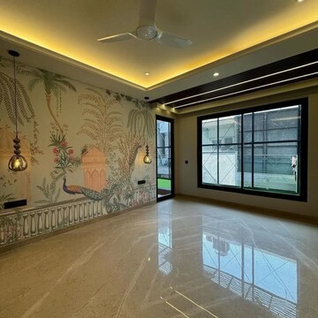 Room in 4 BHK Builder Floor at SR Homes Gurgaon, Sector 41 – for Sale