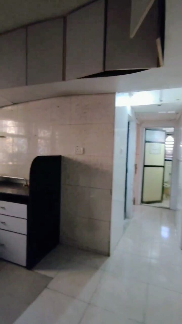 Kitchen, lokhandwala-vinay-tower 2 Bedroom 750 Sq.Ft. Apartment In Kandivali East Mumbai 9527545