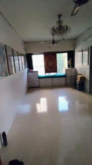 Kitchen in 2 BHK Apartment at Lokhandwala Vinay Tower, Kandivali East – for Sale