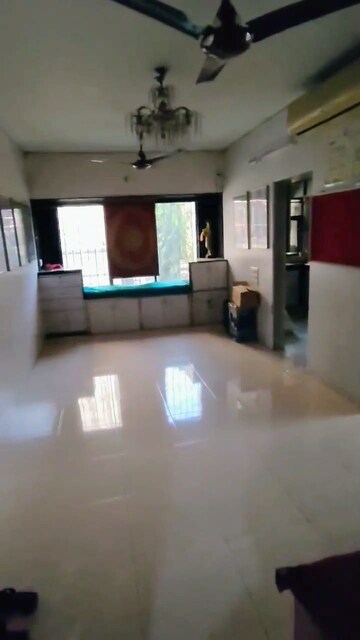 Kitchen in 2 BHK Apartment at Lokhandwala Vinay Tower, Kandivali East – for Sale