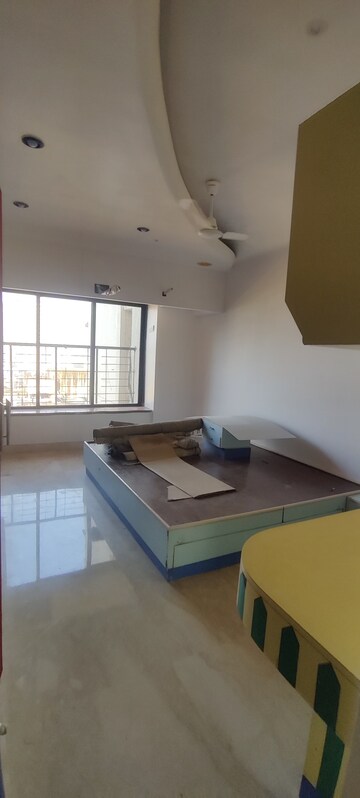 Team Area in 6 BHK Apartment at Orchid Tower, Worli – for Rent