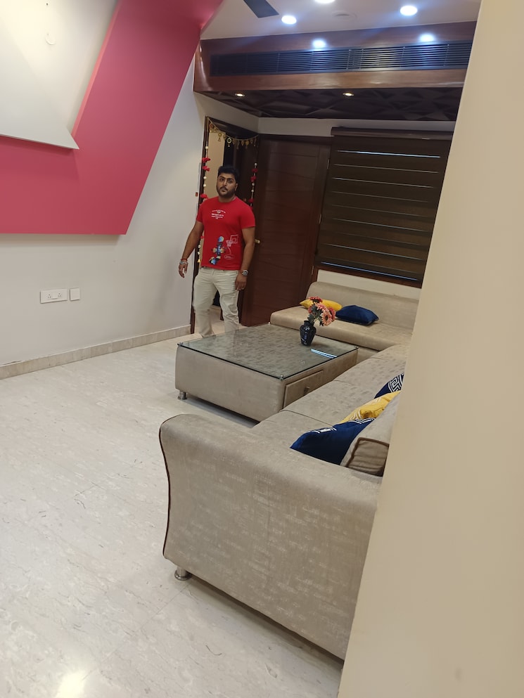 undefined, rohini 3 Bedroom 1700 Sq.Ft. Builder Floor In Rohini Delhi 9546565