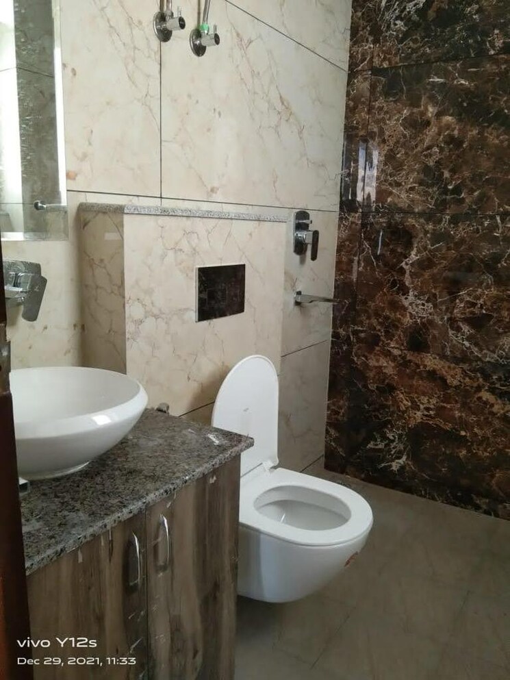 Bathroom, sushant-lok-3 3 Bedroom 1450 Sq.Ft. Apartment In Sector 57 Gurgaon 9546638