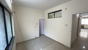 Room in 2 BHK Apartment at Kondhwa – for Rent