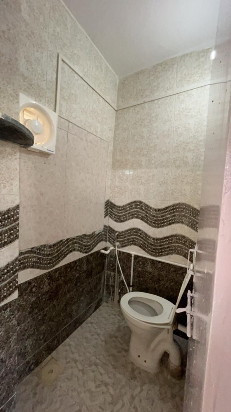 Bathroom, kondhwa 2 Bedroom 950 Sq.Ft. Apartment In Kondhwa Pune 9546608