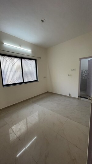 Room in 2 BHK Apartment at Kondhwa – for Rent