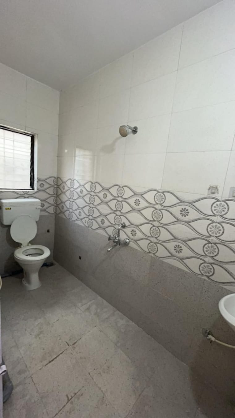 Bathroom, kondhwa 2 Bedroom 950 Sq.Ft. Apartment In Kondhwa Pune 9546739
